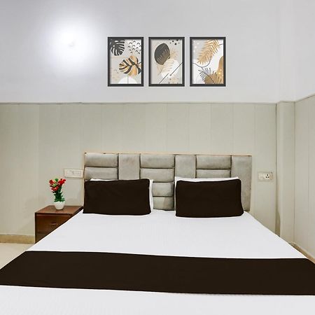 Hotel O Vk Palace อัครา ภายนอก รูปภาพ